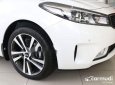 Kia Cerato 2018 - Bán xe Kia Cerato năm 2018, màu trắng, 589 triệu