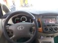 Toyota Innova 2010 - Cần bán gấp Toyota Innova đời 2010, màu bạc, giá tốt