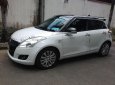 Suzuki Swift 2016 - Cần bán gấp Suzuki Swift 2016, màu trắng, giá tốt