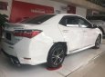 Toyota Corolla altis 2018 - Cần bán lại xe Toyota Corolla altis sản xuất 2018, màu trắng, giá tốt