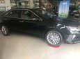 Toyota Camry 2018 - Cần bán gấp Toyota Camry đời 2018, màu đen, giá tốt