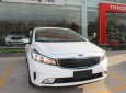 Kia Cerato 1.6 SMT 2018 - Kia Bà Rịa Vũng Tàu cần bán Kia Cerato 1.6 SMT năm 2018, màu trắng, giá cực tốt, hỗ trợ đầy đủ ngân hàng, bảo hiểm
