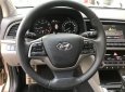 Hyundai Elantra GLS 2.0 AT Full 2017 - Cần bán Hyundai Elantra GLS 2.0 AT Full năm sản xuất 2017