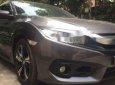 Honda Civic 2017 - Cần bán lại xe Honda Civic 1.5 Turbo sản xuất năm 2017, màu xám, xe nhập xe gia đình, giá tốt