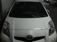 Toyota Yaris 2010 - Bán Toyota Yaris đời 2010, màu trắng, nhập khẩu  