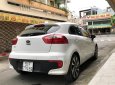 Kia Rio 1.4 AT Hatchback 2016 - Bán Kia Rio 1.4 AT hatchback, full option, nhập khẩu nguyên chiếc Hàn Quốc, sản xuất năm 2016, màu trắng