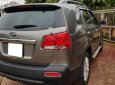 Kia Sorento R GAT 2.4L 4WD 2013 - Cần bán lại xe Kia Sorento R GAT 2.4L 4WD đời 2013, màu xám 