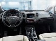 Kia Cerato 2018 - Cần bán xe Kia Cerato đời 2018, màu trắng