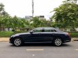 Mercedes-Benz E class E200 2016 - Cần bán Mercedes E200 sản xuất 2016, màu xanh lục, xe nhập