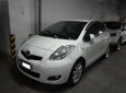 Toyota Yaris 2010 - Bán Toyota Yaris đời 2010, màu trắng, nhập khẩu  