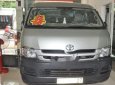 Toyota Hiace 2009 - Bán Toyota Hiace năm 2009, màu bạc còn mới giá cạnh tranh