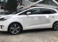 Kia Rondo 2016 - Bán Kia Rondo sản xuất năm 2016, màu trắng 