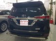 Toyota Fortuner 2.7V 4x2 AT 2017 - Bán Toyota Fortuner 2.7V 4x2 2017, màu đen, nhập khẩu nguyên chiếc xe gia đình