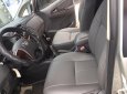 Toyota Innova 2.0E 2013 - Bán xe Toyota Innova 2.0E 2013, màu bạc, giá cả thương lượng