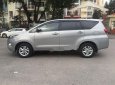 Toyota Innova   2.0E  2017 - Chính chủ bán ô tô Toyota Innova 2.0E sản xuất 2017, màu bạc