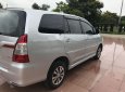 Toyota Innova 2015 - Cần bán Toyota Innova đời 2015, màu bạc