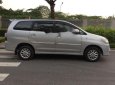 Toyota Innova    E 2013 - Cần bán lại xe Toyota Innova E sản xuất 2013, màu bạc chính chủ