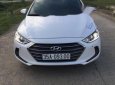 Hyundai Elantra 2017 - Bán Hyundai Elantra đời 2017, màu trắng, giá tốt