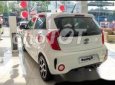 Kia Morning 2016 - Cần bán gấp Kia Morning đời 2016, màu trắng chính chủ 