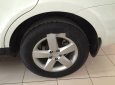 Hyundai Santa Fe 2009 - Bán Hyundai Santa Fe sản xuất 2009, màu trắng