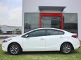 Kia Cerato số sàn  2017 - Cần bán xe Kia Cerato, số sàn, đời 2017, màu trắng