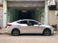 Hyundai Elantra  1.6AT   2016 - Bán Hyundai Elantra 1.6AT, SX 2016, màu bạc 