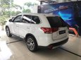 Mitsubishi Outlander 2018 - Bán Mitsubishi Outlander 2.4 CVT- 2 cầu, tặng BHVC, bộ phụ kiện, fim Llumar, sàn Simili, Lh 0907578118