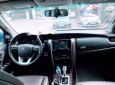 Toyota Fortuner   V 4X2AT 2017 - Cần bán gấp Toyota Fortuner V 4X2AT đời 2017, màu trắng  