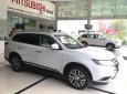 Mitsubishi Outlander 2018 - Bán Mitsubishi Outlander 2.4 CVT- 2 cầu, tặng BHVC, bộ phụ kiện, fim Llumar, sàn Simili, Lh 0907578118