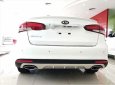 Kia Cerato 2018 - Cần bán Kia Cerato năm sản xuất 2018, màu trắng, giá tốt