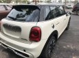 Mini Cooper   S 2018 - Bán xe Mini Cooper S 5 Door màu trắng thời thượng, nhập khẩu nguyên chiếc, có xe giao ngay