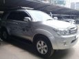 Toyota Fortuner  V2.7  2009 - Cần bán Toyota Fortuner V2.7 2009, màu bạc chính chủ, giá tốt