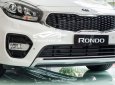 Kia Rondo 2.0  GMT 2018 - Bán ô tô Kia Rondo 2.0 GMT đời 2018, màu trắng, giá 609tr, trả góp 90 % giá trị xe