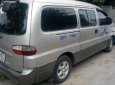 Hyundai Starex 2005 - Bán Hyundai Starex 6 chỗ 8 tạ, đời 2005 máy cơ, điều hòa lạnh, không lỗi nhỏ