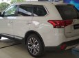 Mitsubishi Outlander  2.4CVT Premium 2018 - Bán xe Mitsubishi Outlander 2.4CVT Premium đời 2018, màu trắng