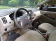 Toyota Innova 2016 - Bán ô tô Toyota Innova đời 2016, màu bạc, 630tr