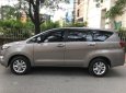 Toyota Innova E 2017 - Bán xe Toyota Innova E 2.0, màu nâu đồng, xe sx 8/2017 tên tư nhân chính chủ 