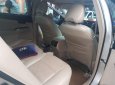 Toyota Camry  2.0 E   2014 - Bán Toyota Camry 2.0 E năm sản xuất 2014, màu vàng  