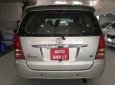 Toyota Innova 2.0MT 2007 - Bán Toyota Innova 2.0MT 2007, màu bạc, giá 360tr