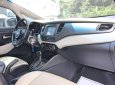 Kia Rondo GAT 2017 - Cần bán Kia Rondo GAT năm sản xuất 2017, màu trắng, giá 658tr