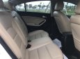 Kia Cerato 1.6 2017 - Bán xe Kia Cerato 1.6 MT 2017, hỗ trợ góp giá thương lượng
