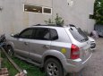 Hyundai Tucson 2009 - Bán Hyundai Tucson sản xuất năm 2009, màu bạc, nhập khẩu xe gia đình 