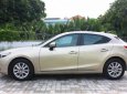 Mazda 3 1.5AT 2017 - Bán Mazda 3 1.5AT đời 2017, màu vàng xe gia đình giá cạnh tranh