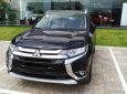 Mitsubishi Outlander CVT 2018 - Bán xe Mitsubishi Outlander CVT năm sản xuất 2018, màu đen. Hỗ trợ trả góp lên đến 80% giá xe. Liên hệ 0911.821.514