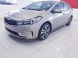 Kia Cerato 1.6 AT 2018 - Cần bán xe Kia Cerato 1.6 AT đời 2018, màu vàng