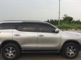 Toyota 4 Runner   2.4 MT  2017 - Cần bán lại xe Toyota 4 Runner 2.4 MT sản xuất 2017, màu bạc, xe nhập