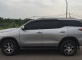 Toyota 4 Runner   2.4 MT  2017 - Cần bán lại xe Toyota 4 Runner 2.4 MT sản xuất 2017, màu bạc, xe nhập