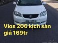 Toyota Vios 2009 - Cần bán lại xe Toyota Vios sản xuất 2009, màu trắng, giá tốt