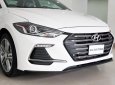 Hyundai Elantra 2018 - Cần bán Elantra Sport trắng, khuyến mãi cực sốc