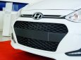 Hyundai Grand i10 2018 - Bán xe grand i10 1.2 AT màu trắng. Giao ngay
